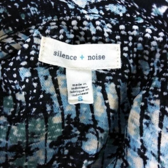 Urban Outfitters Silence + Noise Sleeveless Top Size Small - Picture 4 of 7